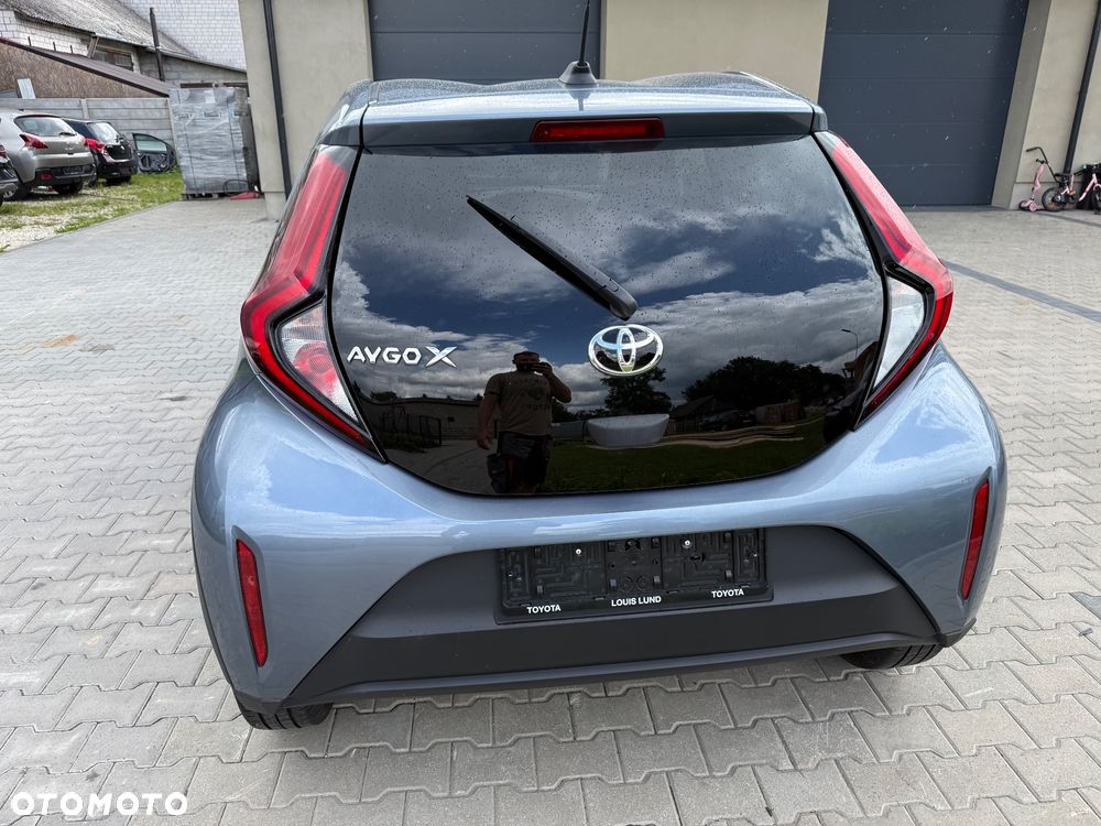 Toyota Aygo X S-CVT Explore - 8