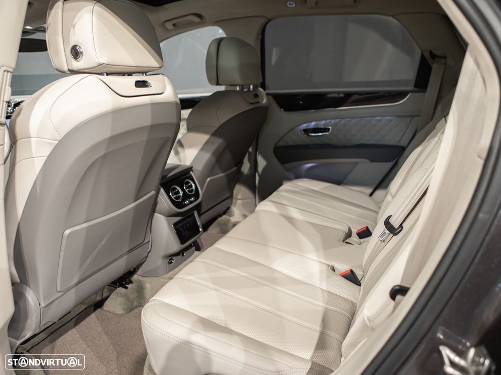 Bentley Bentayga V8 S - 36