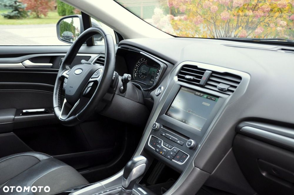 Ford Mondeo - 18