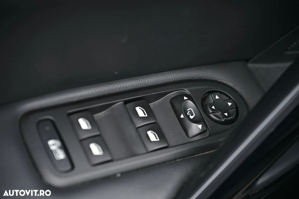 Peugeot 508 BlueHDi 180 EAT6 Stop&Start Allure - 36