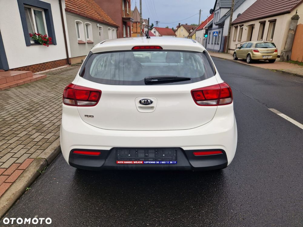 Kia Rio 1.2 Dream-Team Edition - 7