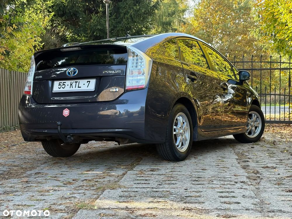 Toyota Prius 2010 photo 3