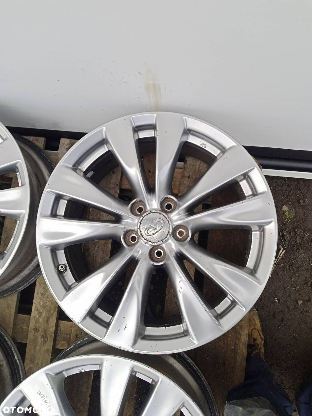 FELGI ALUMINIOWE R18 INFINITI M37X 5X4,5 5X114,5 18X8J CG47 - 5