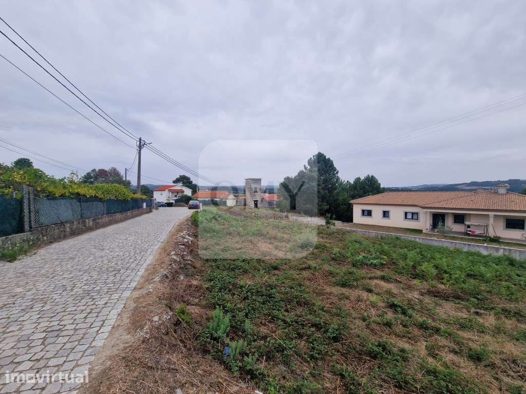 Dois terrenos para construção de moradias em Bustelo, Vila Real - Grande imagem: 2/11