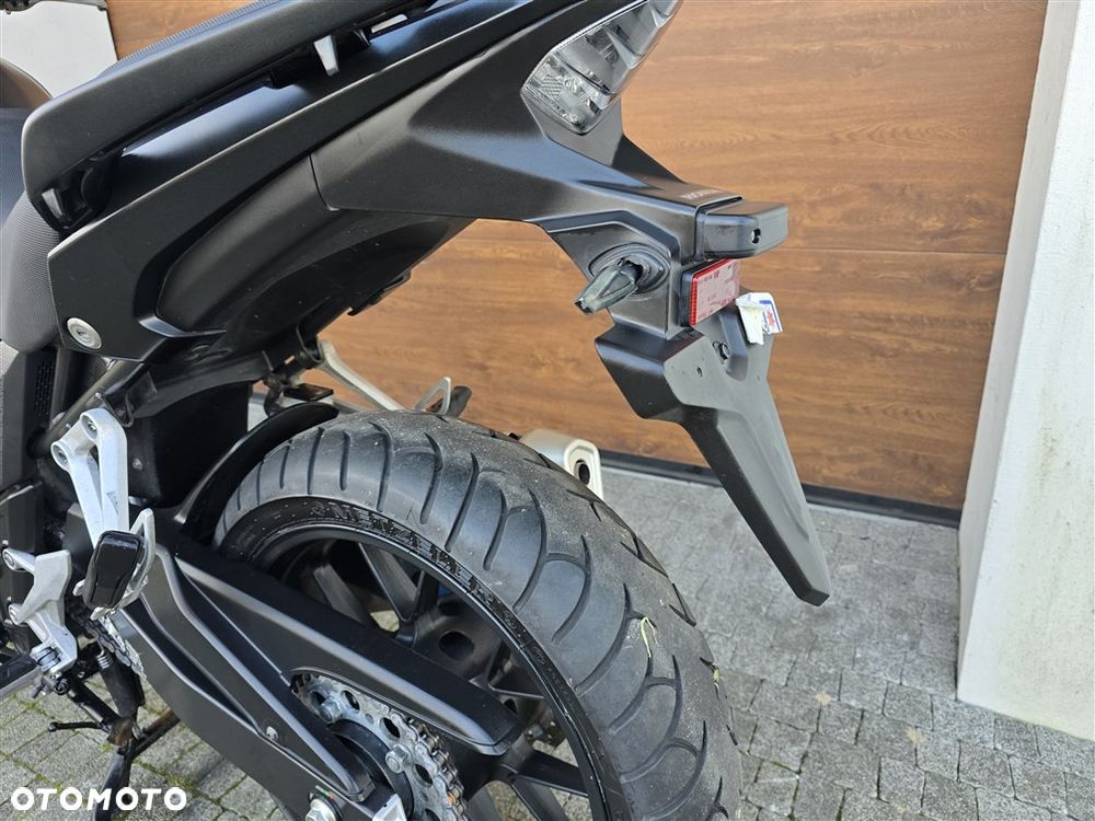 Honda CB - 15
