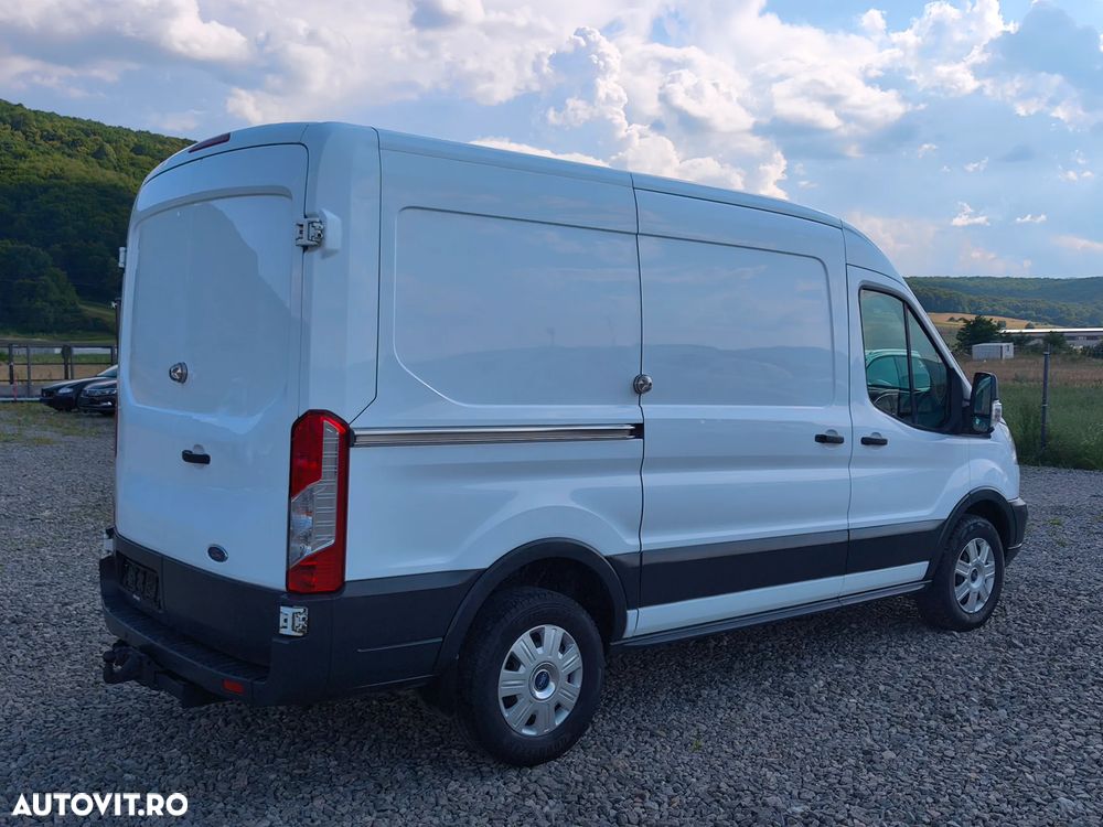 Ford Transit - 11