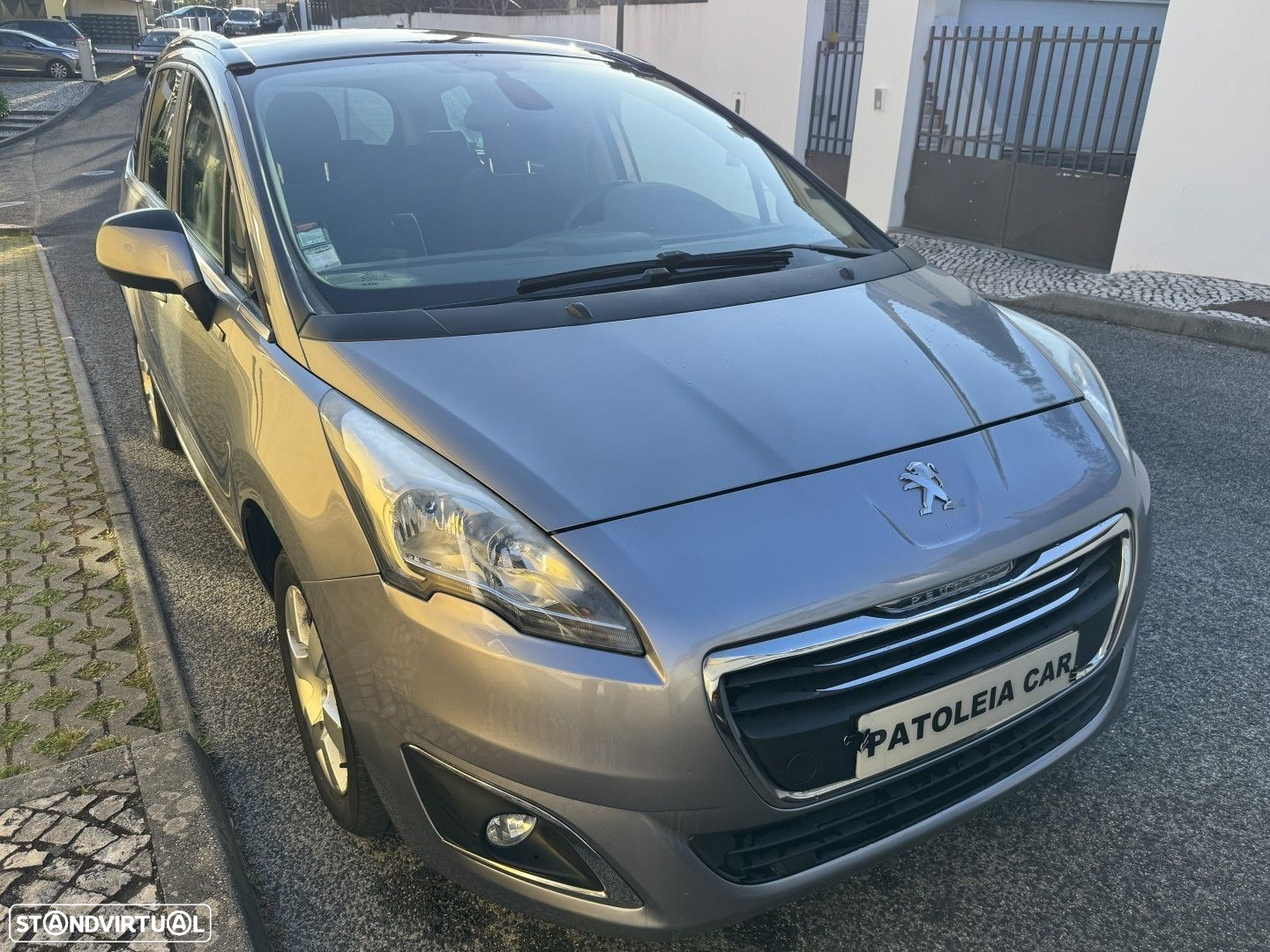 Peugeot 5008 1.6 BlueHDi Allure J17 - 5