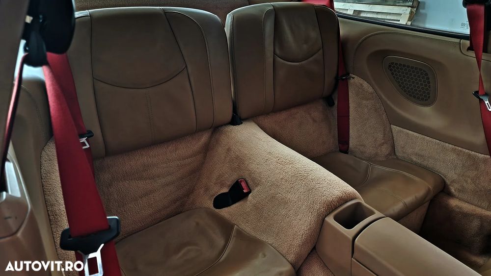 Porsche 911 Carrera S Tiptronic - 16