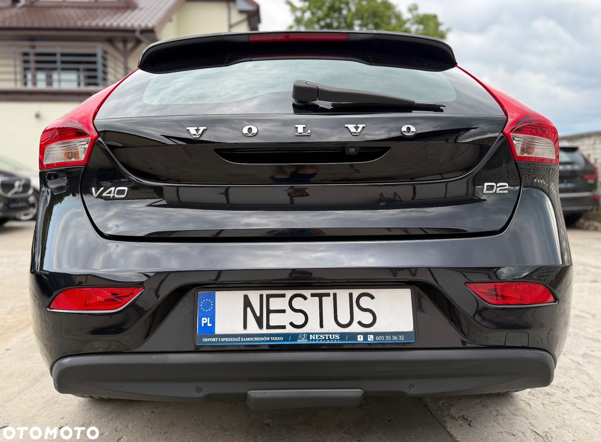 Volvo V40 D2 Momentum - 4