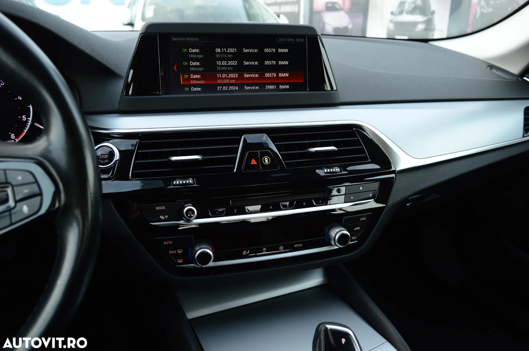 BMW Seria 5 520d xDrive Aut. - 26
