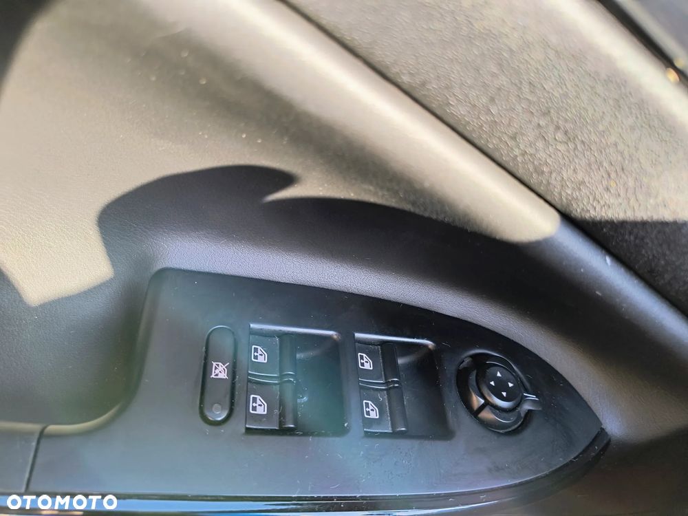 Alfa Romeo Giulietta 1.4 TB MultiAir Distinctive TCT - 8