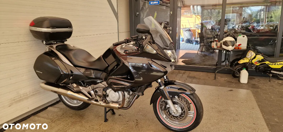 Honda NTV - 16