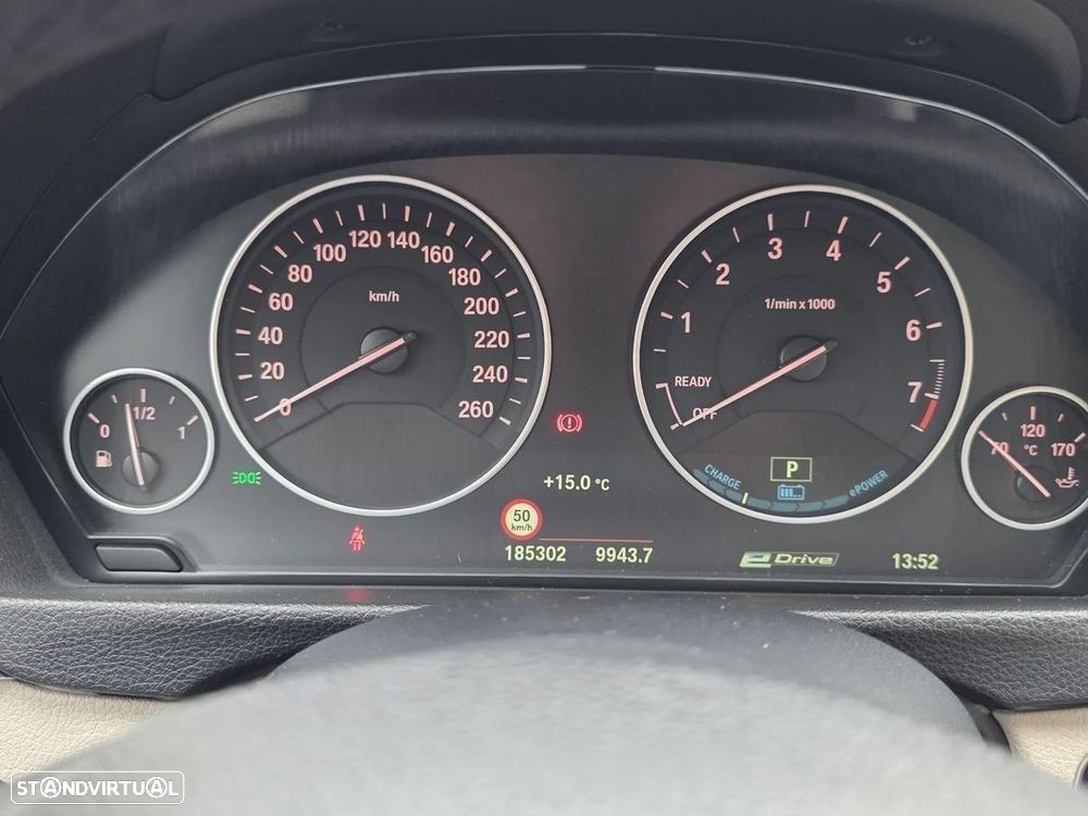 BMW 330 e iPerformance Line Luxury - 15