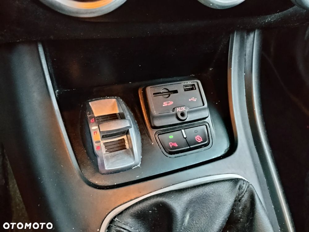 Alfa Romeo Giulietta 1.4 TB 16V Multiair Collezione - 16