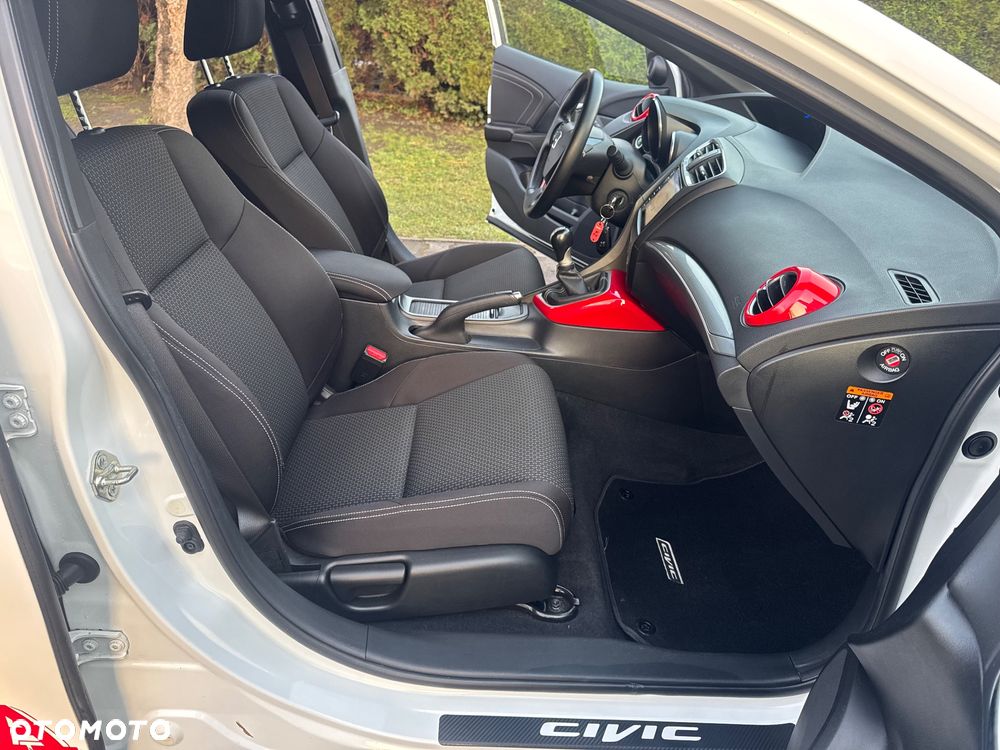 Honda Civic 1.8 i-VTEC Sport 40 Jahre Edition - 25