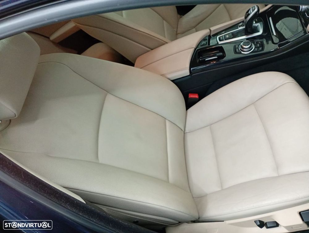 BMW 520 d xDrive Line Luxury Auto - 39