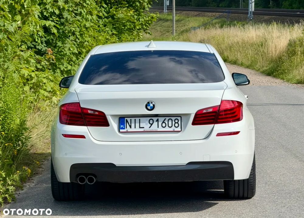 BMW Seria 5 520d M Sport - 6