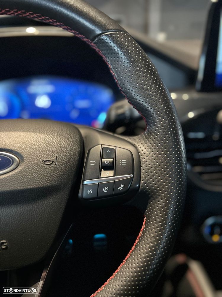 Ford Kuga 1.5 EcoBoost ST-Line - 24