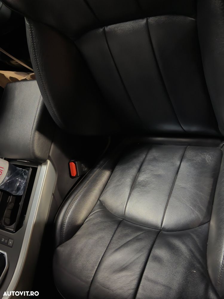 Land Rover Range Rover Evoque - 15