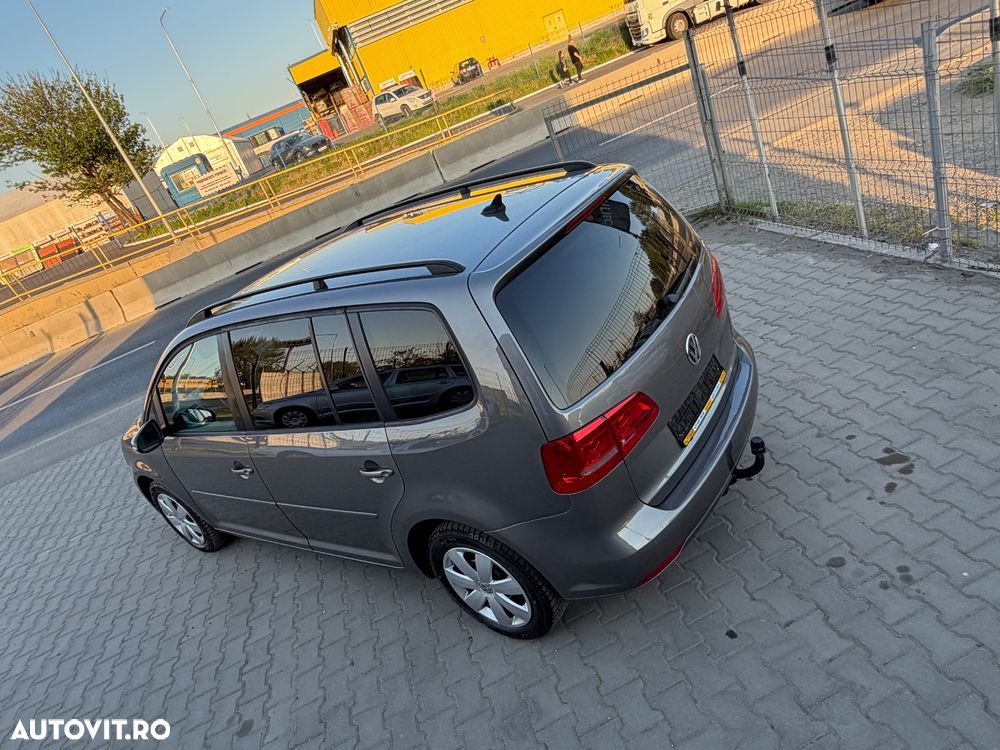 Volkswagen Touran 2.0 TDI DPF DSG Life - 15