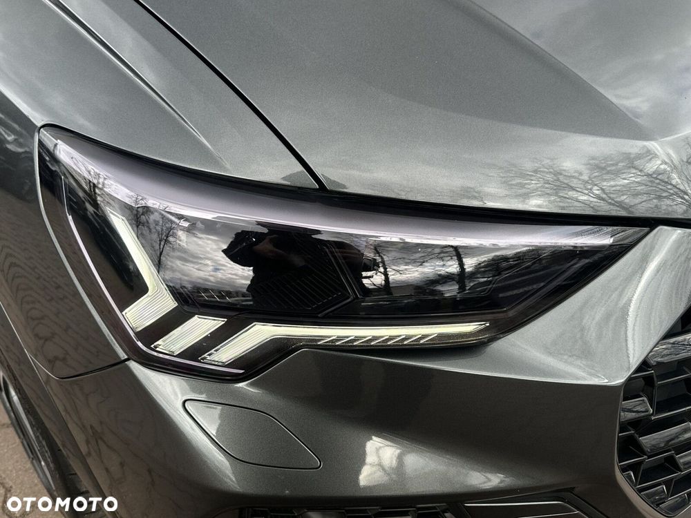 Audi Q3 RS S tronic - 41