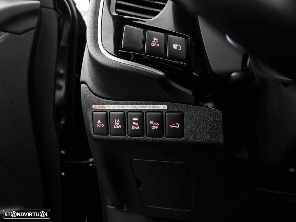 Mitsubishi Outlander 2.4 Instyle - 20