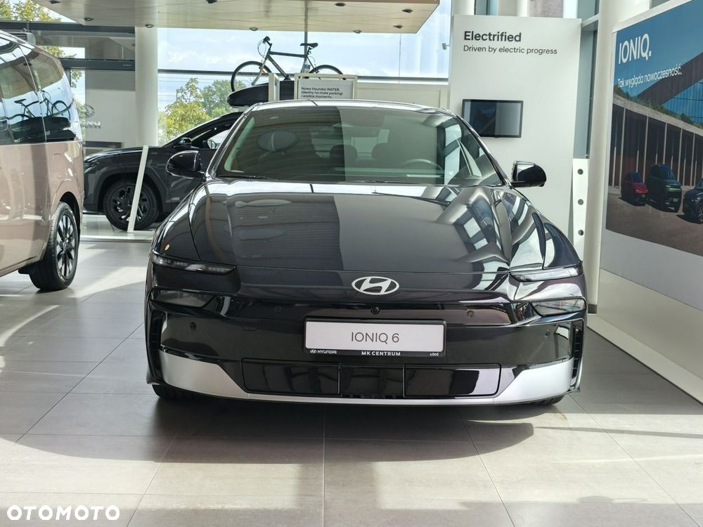 Hyundai IONIQ 6 - 3