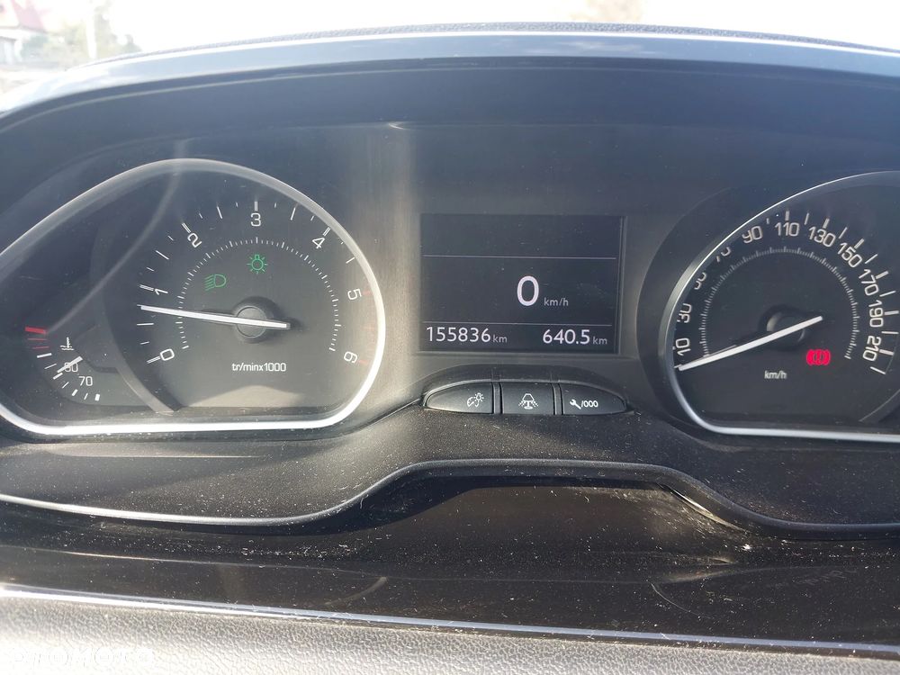 Peugeot 208 e-HDi 92 Stop&Start Active - 6