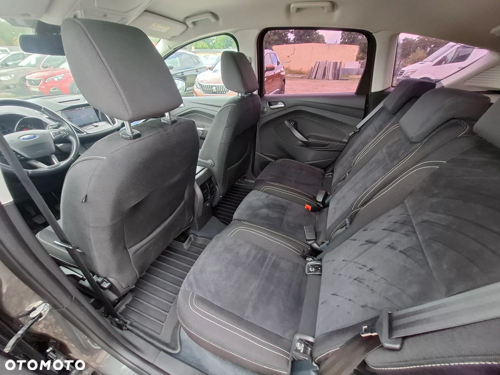 Ford C-MAX - 12