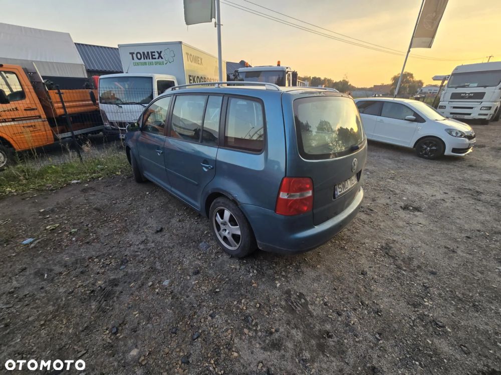 Volkswagen Touran ver-1-9-tdi - 1