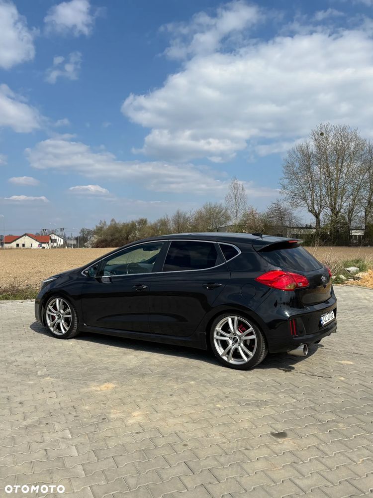 Kia Ceed 1.6 T-GDI GT-Track - 2