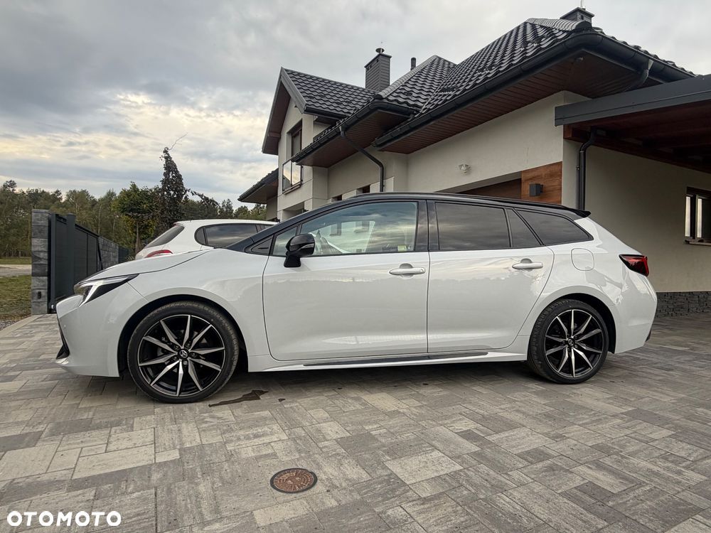 Toyota Corolla - 4