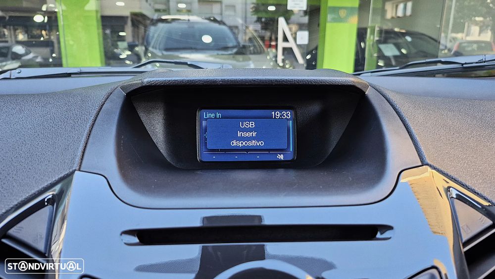 Ford EcoSport 1.0 EcoBoost Titanium - 10