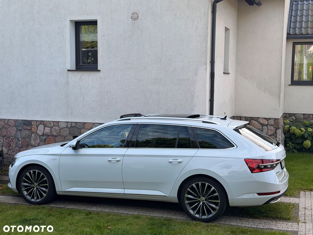 Skoda Superb 2.0 TDI SCR 4x4 L&K DSG - 2