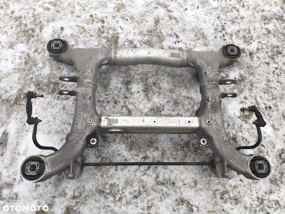 BMW F10 BELKA WÓZEK SANKI ZAWIESZENIA TYŁ TYLNE 6793802 - 1