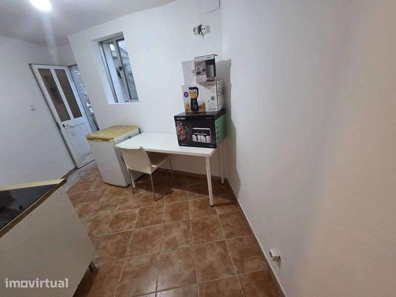 Alugo casa para casal na Areosa - Grande imagem: 4/5