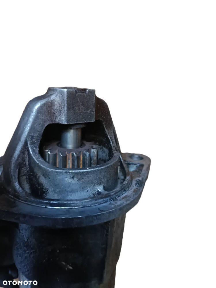 OPEL ASTRA III H 04-14 1,7 CDTI rozrusznik HITACHI 8973860620 * - 3