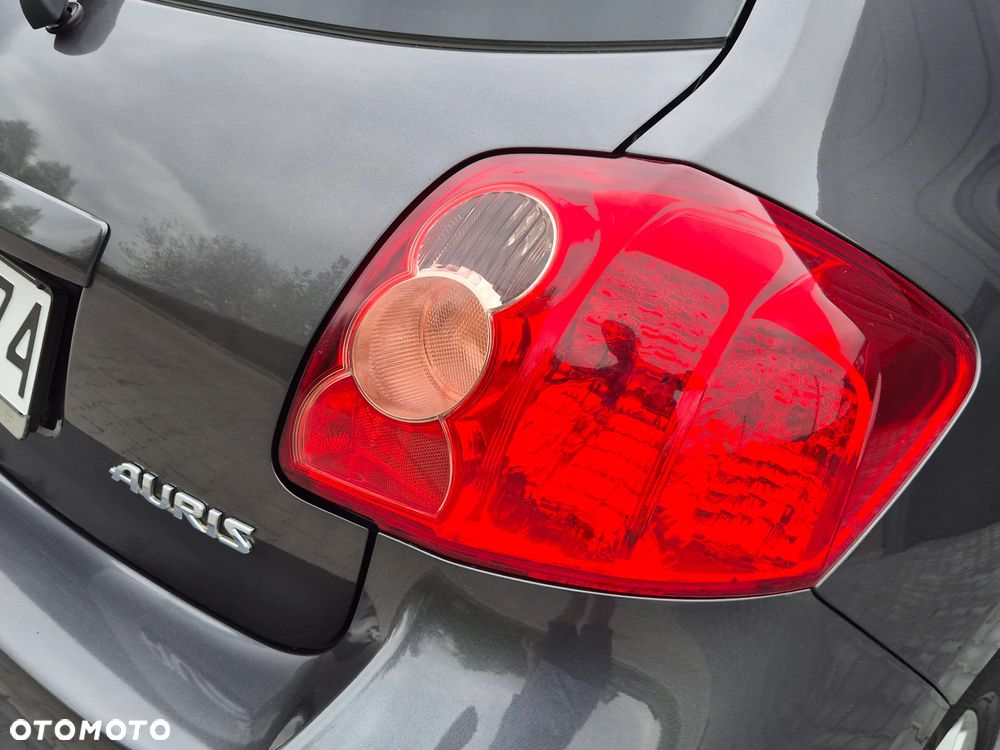 Toyota Auris 1.4 VVT-i Terra - 26