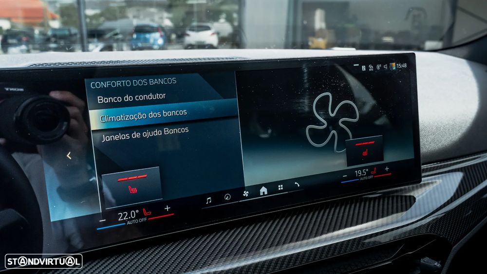 BMW 330 e Pack Desportivo M Pro Auto - 24