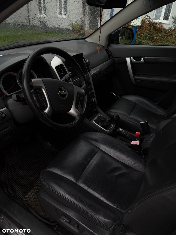 Chevrolet Captiva 2.0 d LT high - 4