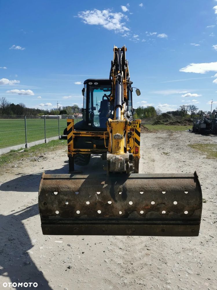 JCB 3CX Powershift - 20