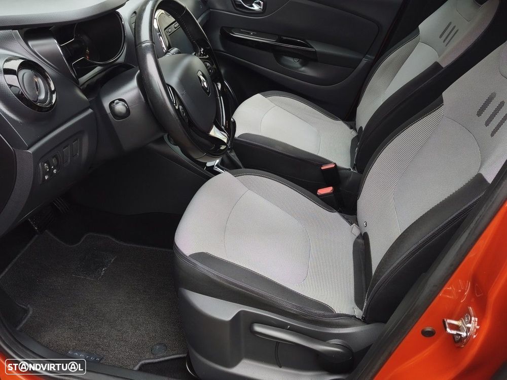 Renault Captur dCi 90 EDC Dynamique - 32
