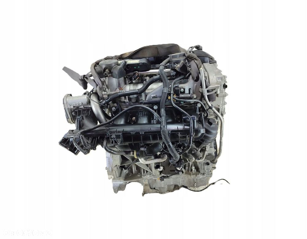 KOMPLETNY SILNIK BENZYNOWY MERCEDES-BENZ CLA C117 1.6 CGI 270910 270 910 - 2