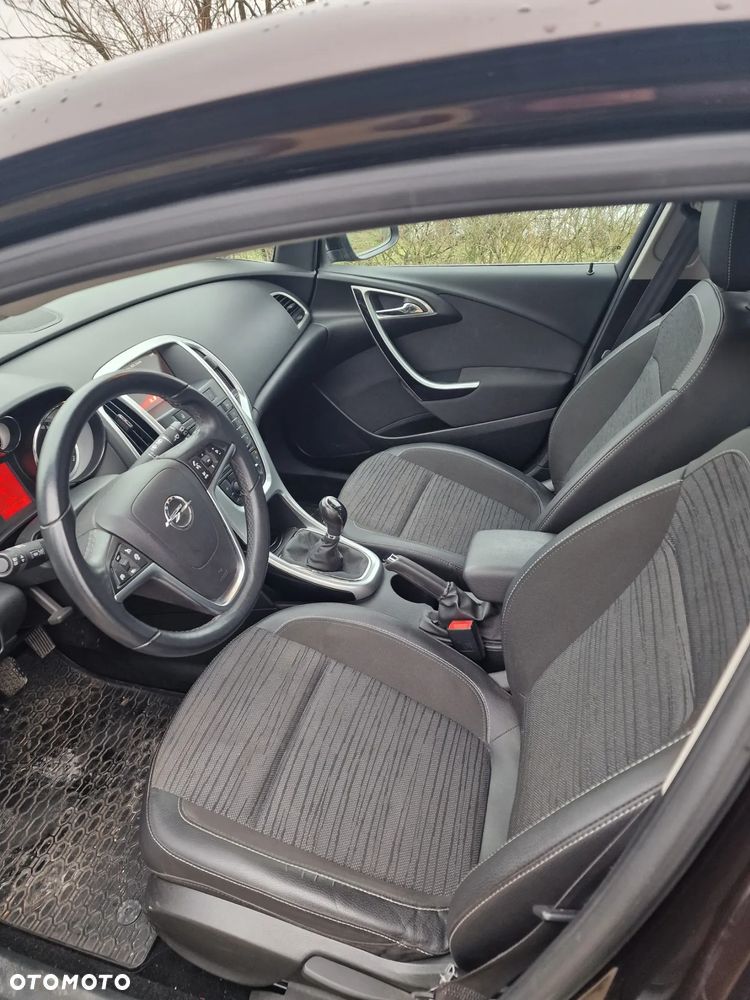 Opel Astra 1.6 ENERGY - 11