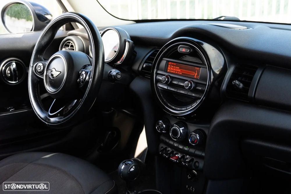MINI 3 Portas Cooper - 11