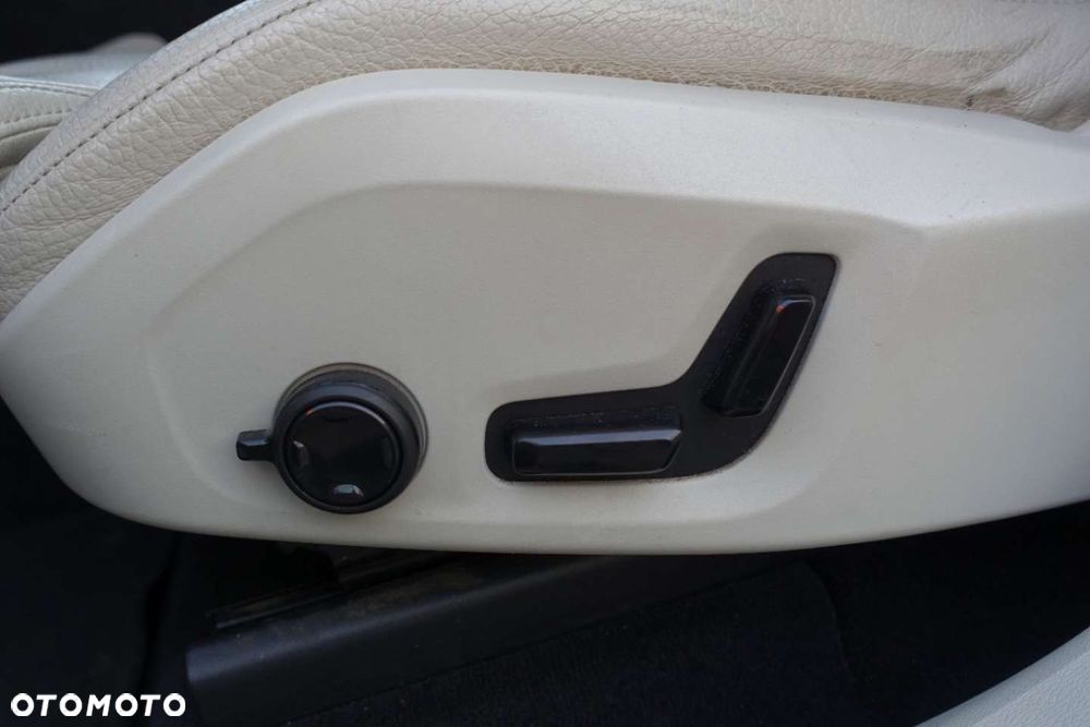 Volvo XC 60 - 17