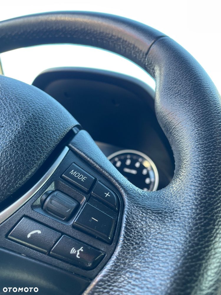 BMW Seria 1 118i - 24
