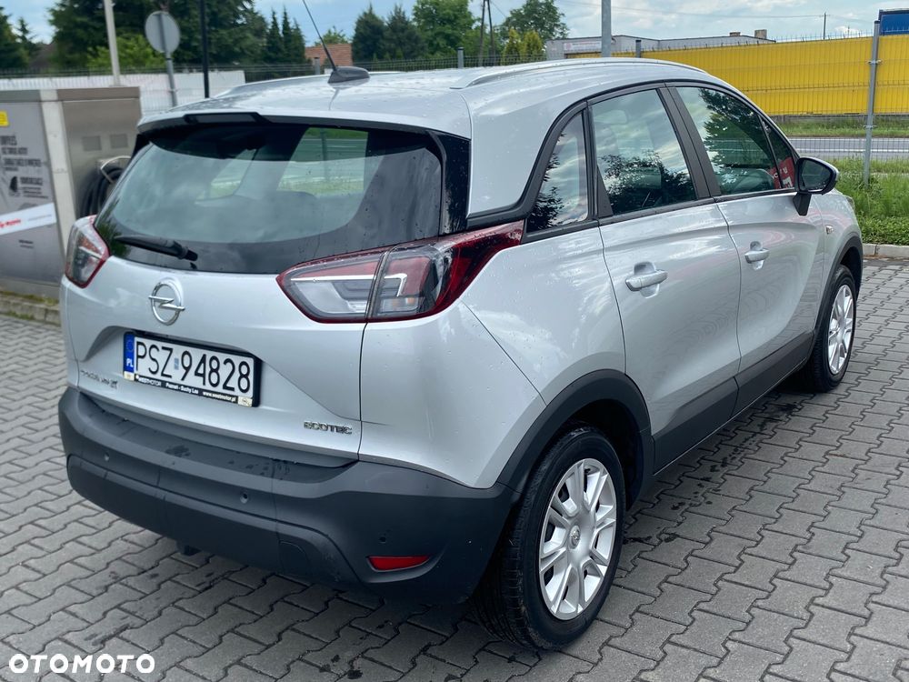 Opel Crossland X 1.2 T Design Line S&S - 15