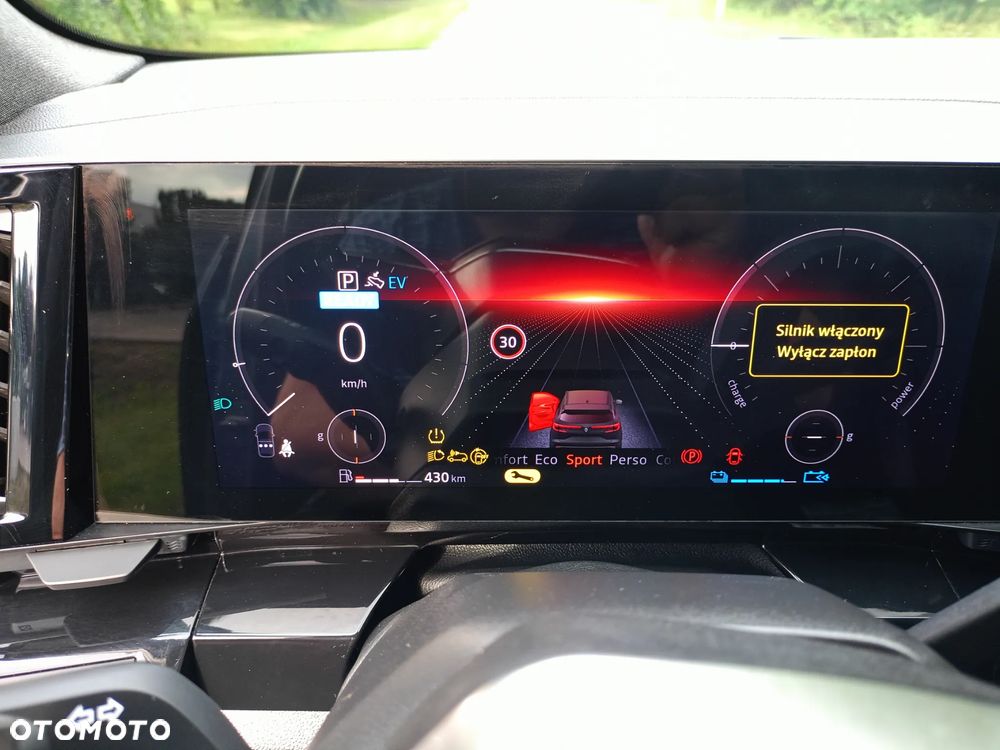 Renault Austral E-Tech Full 200 Iconic - 19