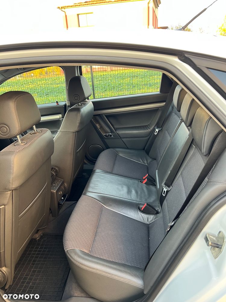 Opel Vectra 1.9 CDTI Sport/GTS - 9